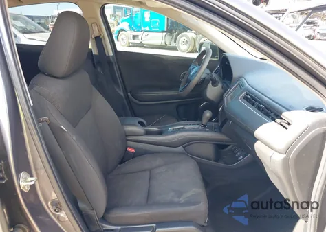 2018 Honda Hr-V Ex z USA, uszkodzony, nr VIN 3CZRU5H54JG703858